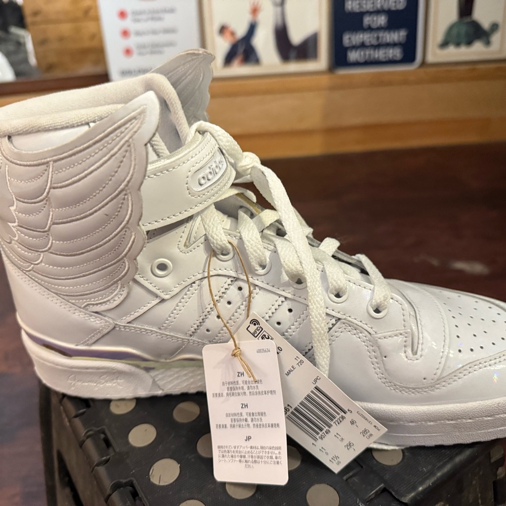 Adidas White Jeremy Scott opal 4.0